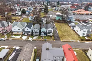 302 E Home St, New Castle, PA 16101 - Photo 5