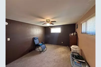 1104 Cherry St, Latrobe, PA 15650 - Photo 9