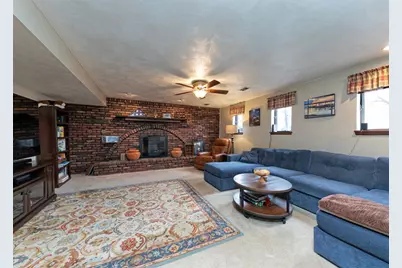 1267 Fall Ln, Irwin, PA 15642 - Photo 19