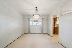 960 Illinois Ave, Pittsburgh, PA 15221 - Photo 5