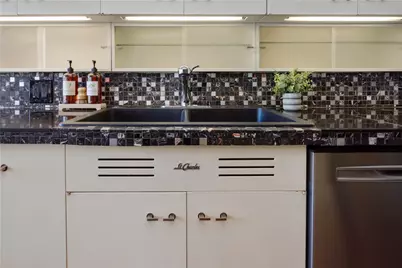 3113 Hillcrest Rd, Bethel Park, PA 15102 - Photo 15