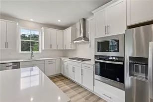 406 Barons Ct, Peters Township, PA 15367 - Photo 13