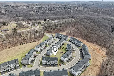 151 Curtis Ct, Ross Twp, PA 15237 - Photo 5