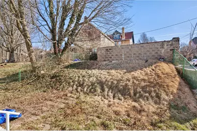 301 N Monroe St, Butler, PA 16001 - Photo 25