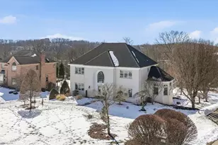 104 Autumn Way, Peters Township, PA 15367 - Photo 3