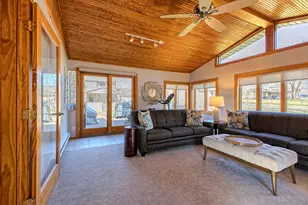 141 Saunders Station, Penn Twp, PA 15085 - Photo 13