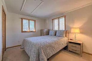 141 Saunders Station, Penn Twp, PA 15085 - Photo 17