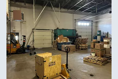 1009 5th Avenue, McKeesport, PA 15132 - Photo 3