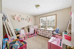 1359 Highland Rd, Sharon, PA 16146 - Photo 19