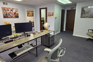 505 McKnight Park Dr, Ross Twp, PA 15237 - Photo 5