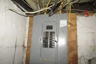 652 Bower Hill Rd, Bridgeville, PA 15017 - Photo 11