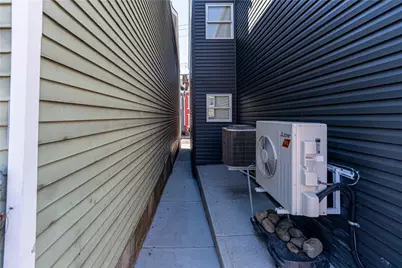 4737 Lorigan St, Pittsburgh, PA 15224 - Photo 35