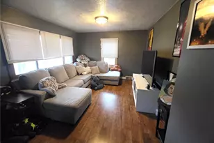 43 W Elm St, Fairchance, PA 15436 - Photo 11