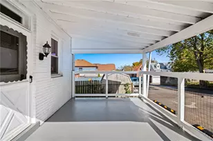 2651 Pioneer Ave, Pittsburgh, PA 15226 - Photo 11