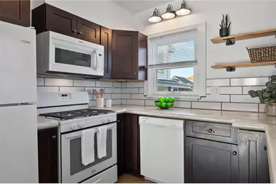 2651 Pioneer Ave, Pittsburgh, PA 15226 - Photo 9