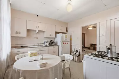 2721-2723 Brownsville Rd, Pittsburgh, PA 15227 - Photo 13