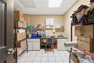 2721-2723 Brownsville Rd, Pittsburgh, PA 15227 - Photo 9