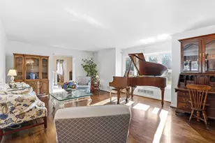 270 Twin Hills Dr, Pittsburgh, PA 15216 - Photo 13