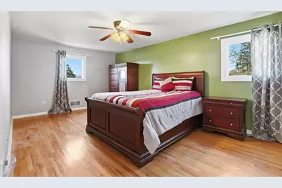 270 Twin Hills Dr, Pittsburgh, PA 15216 - Photo 21