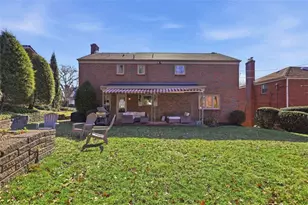 270 Twin Hills Dr, Pittsburgh, PA 15216 - Photo 39