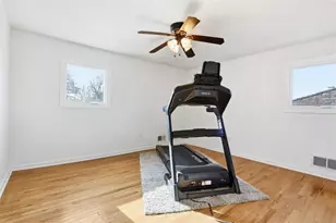 270 Twin Hills Dr, Pittsburgh, PA 15216 - Photo 23