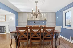 270 Twin Hills Dr, Pittsburgh, PA 15216 - Photo 3