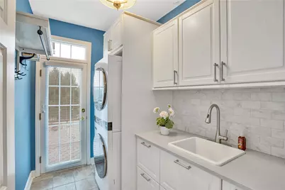 109 Oakview Dr, Cranberry Township, PA 16066 - Photo 15