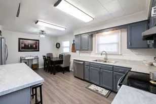 7 Manor Ave, Neshannock Township, PA 16105 - Photo 11