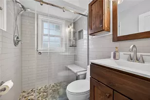 3335 Crestview Dr, Bethel Park, PA 15102 - Photo 15