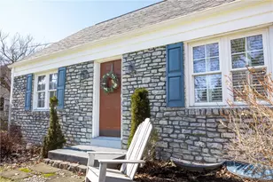 3335 Crestview Dr, Bethel Park, PA 15102 - Photo 5