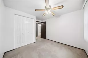 3025 Universal Rd, Pittsburgh, PA 15235 - Photo 19