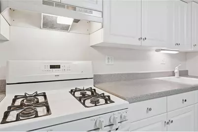 3025 Universal Road, Pittsburgh, PA 15235 - Photo 9