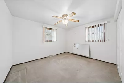 3025 Universal Road, Pittsburgh, PA 15235 - Photo 15