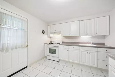 3025 Universal Road, Pittsburgh, PA 15235 - Photo 11