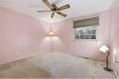 310 Celestial Dr, Economy, PA 15042 - Photo 15