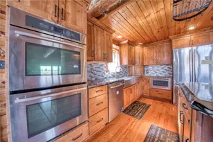 637 Baur Dr, Pine Township, PA 15090 - Photo 7