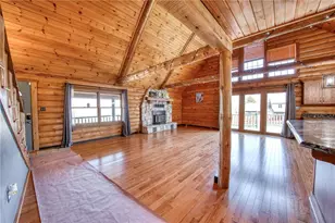 637 Baur Dr, Pine Township, PA 15090 - Photo 5