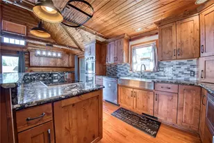 637 Baur Dr, Pine Township, PA 15090 - Photo 9