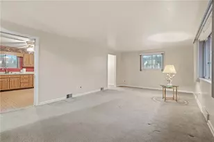 3009 Glengary Dr, Unity Township, PA 15601 - Photo 5