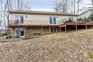4 Victoria Dr, Greensburg, PA 15601 - Photo 5