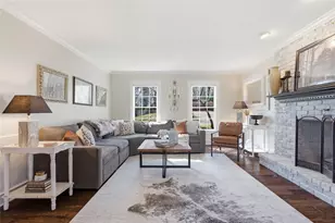 2529 Lindenwood Dr, Pittsburgh, PA 15090 - Photo 5