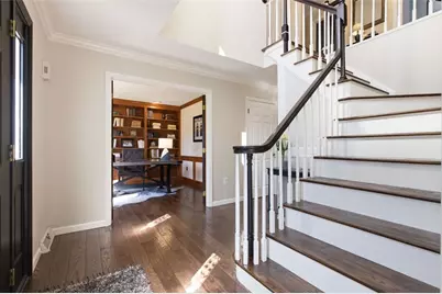 2529 Lindenwood Dr, Pittsburgh, PA 15090 - Photo 21