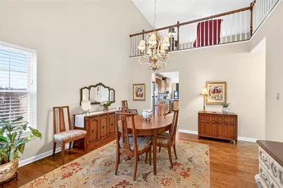 5309 Caste Dr, Pittsburgh, PA 15236 - Photo 5