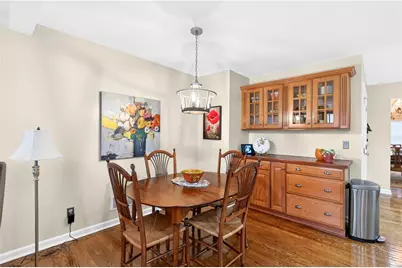 5309 Caste Dr, Pittsburgh, PA 15236 - Photo 9