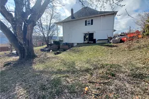 400 Elwyn Ave, Springdale Boro, PA 15144 - Photo 27