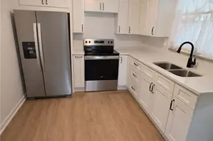 3642 Longview Dr, West Homestead, PA 15120 - Photo 9