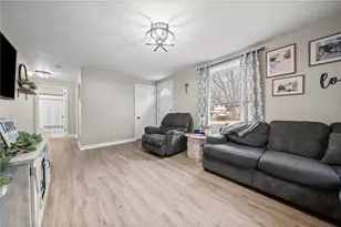 36 Highland Dr, McDonald, PA 15057 - Photo 13