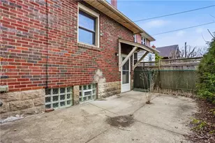 956 Milton St, Pittsburgh, PA 15218 - Photo 37