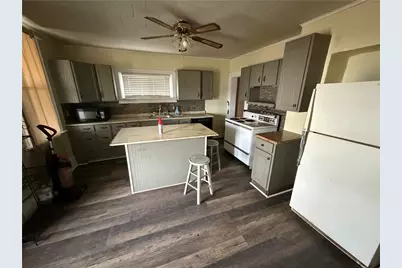 28 Grant St, Menallen Township, PA 15468 - Photo 5