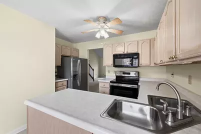 302 Parkview Drive, Pittsburgh, PA 15236 - Photo 3